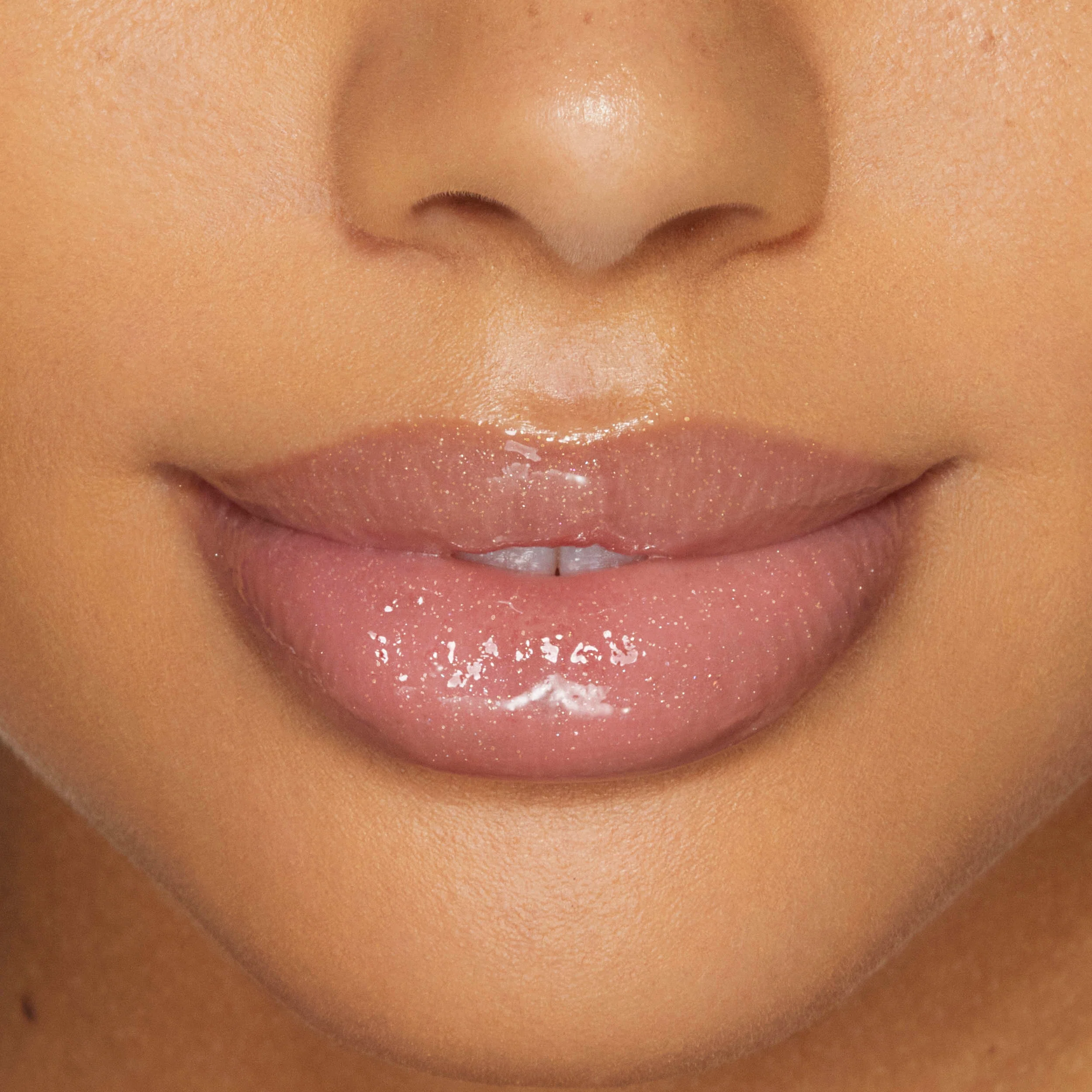 Plumping Gloss - Image 6