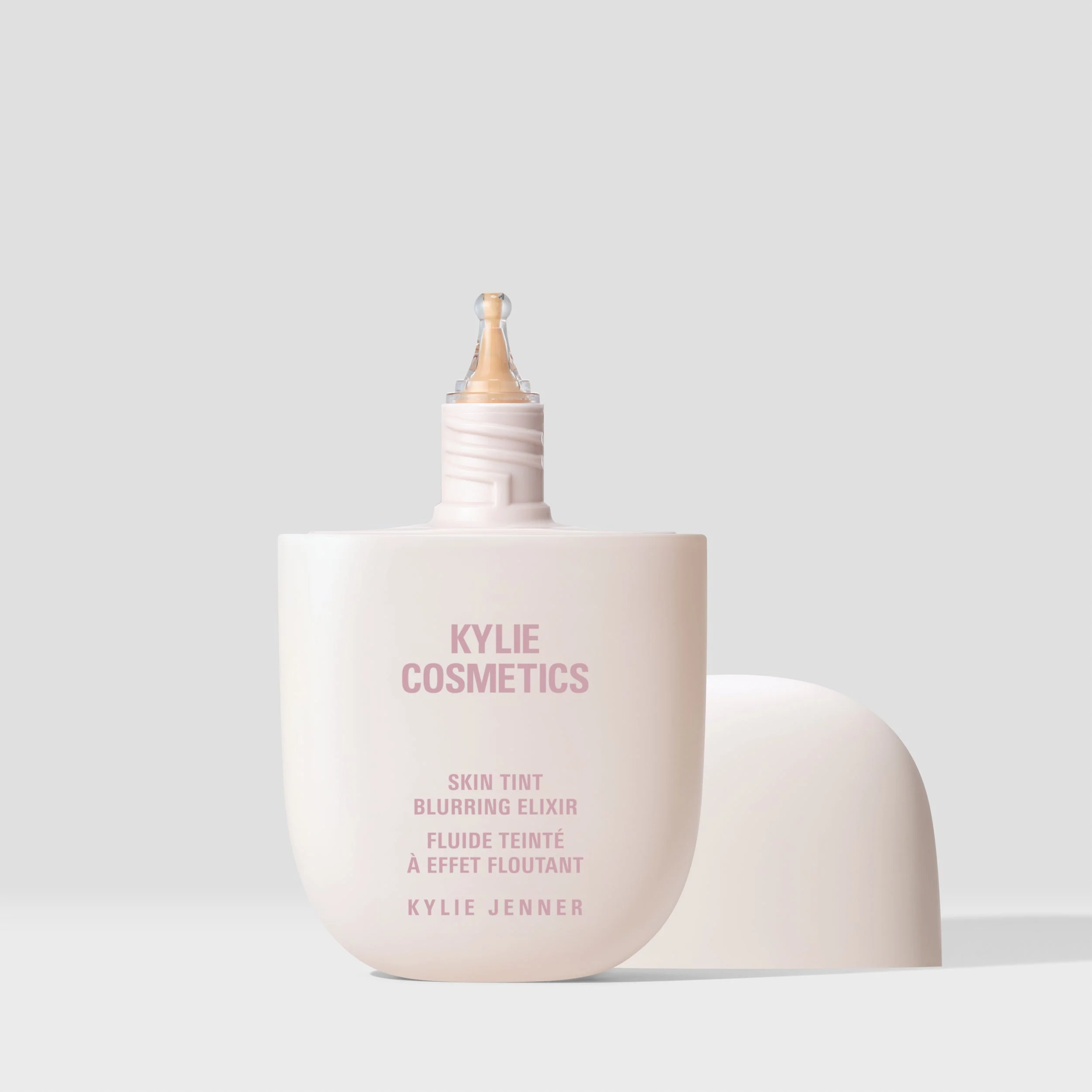 Skin Tint Blurring Elixir - Image 24