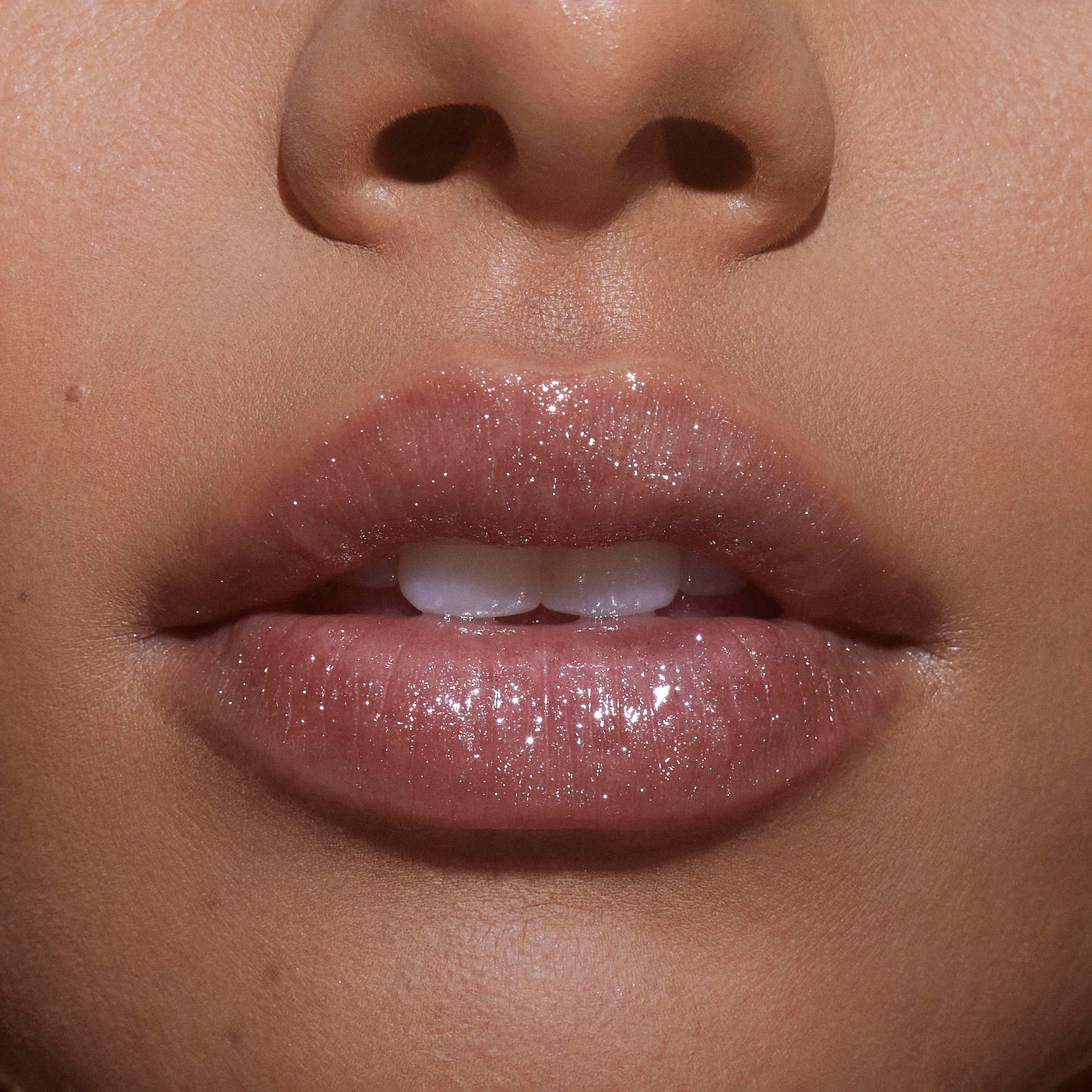 Supple Kiss Lip Glaze - Image 29