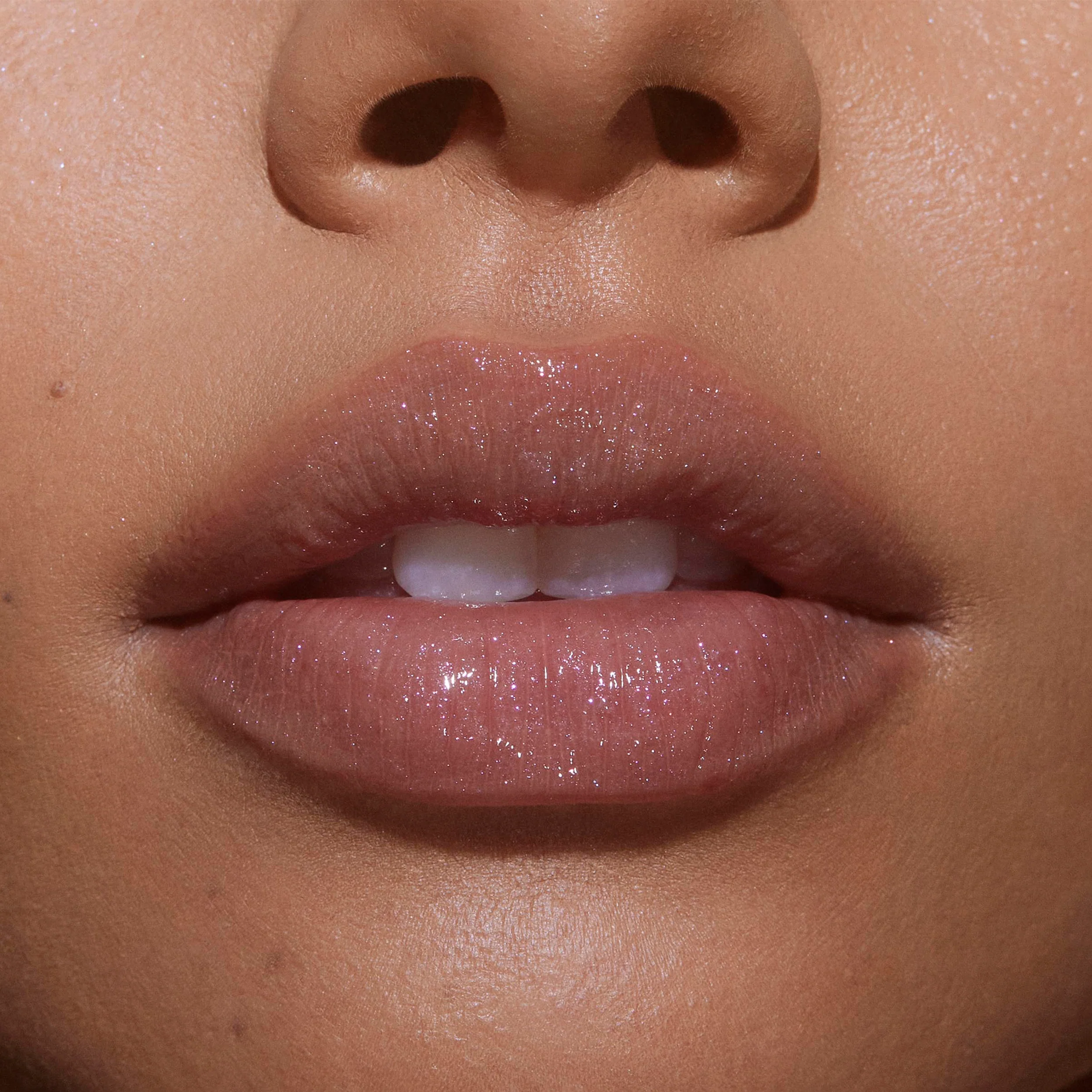 Supple Kiss Lip Glaze - Image 33